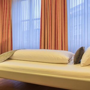 Standard Room with 1 Single Bed